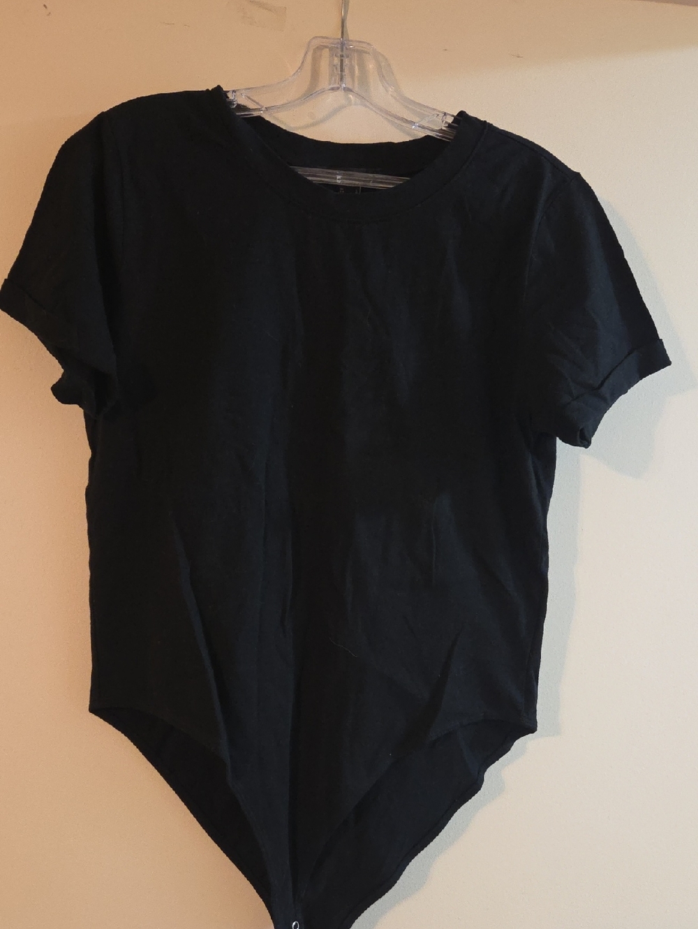 Forever 21 Black Short-Sleeve Crew Neck Bodysuit